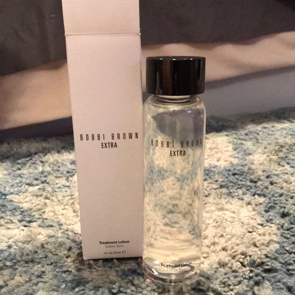 Bobbi Brown Extra Treatment Lotion